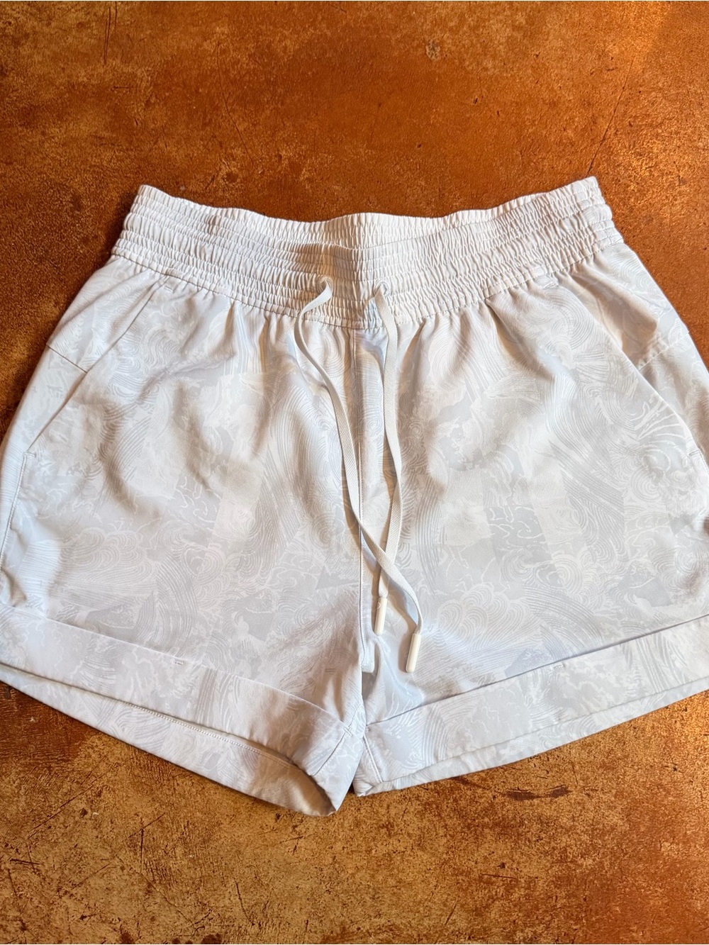 Lululemon Women’s White Drawstring Athletic Shorts